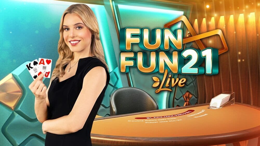 Fun Fun 21 Live blackjack dealer holding an ace and a king