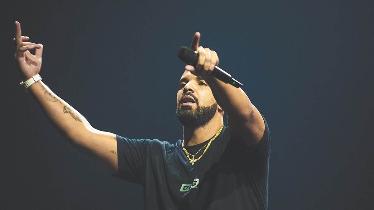 Drake on stage, the Toronto rapper at the centre of every list of rappers who gamble Canada fans follow