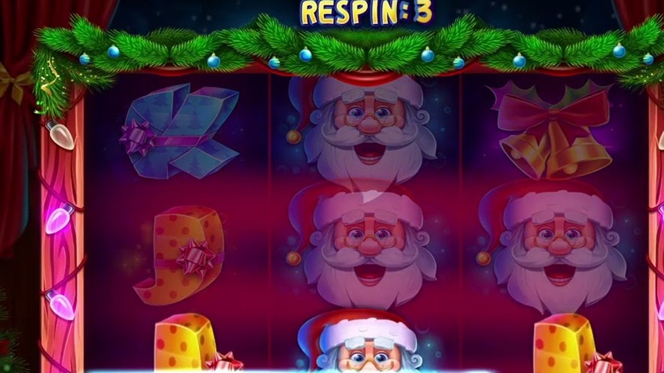 Santa's Jingle Wheel respin with Santa wilds held in place